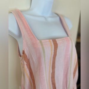 a.n.a Women’s Square Neck Tank Top NWT Size Small